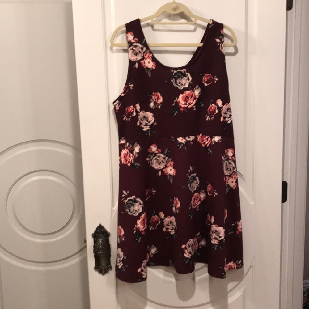 Rue 21 purple and pink rose burgundy dress size 1x